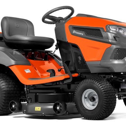 HUSQVARNA TC 242 T mit Schneeschild 120Plus & Gartentraktoren Anhänger 275