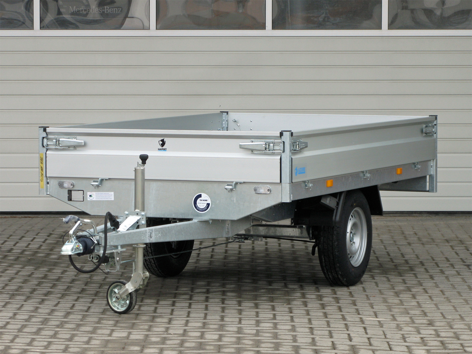 Hapert Azure H-1 – 1350 – 2600 x 1500 – Bereifung 185 R14 C