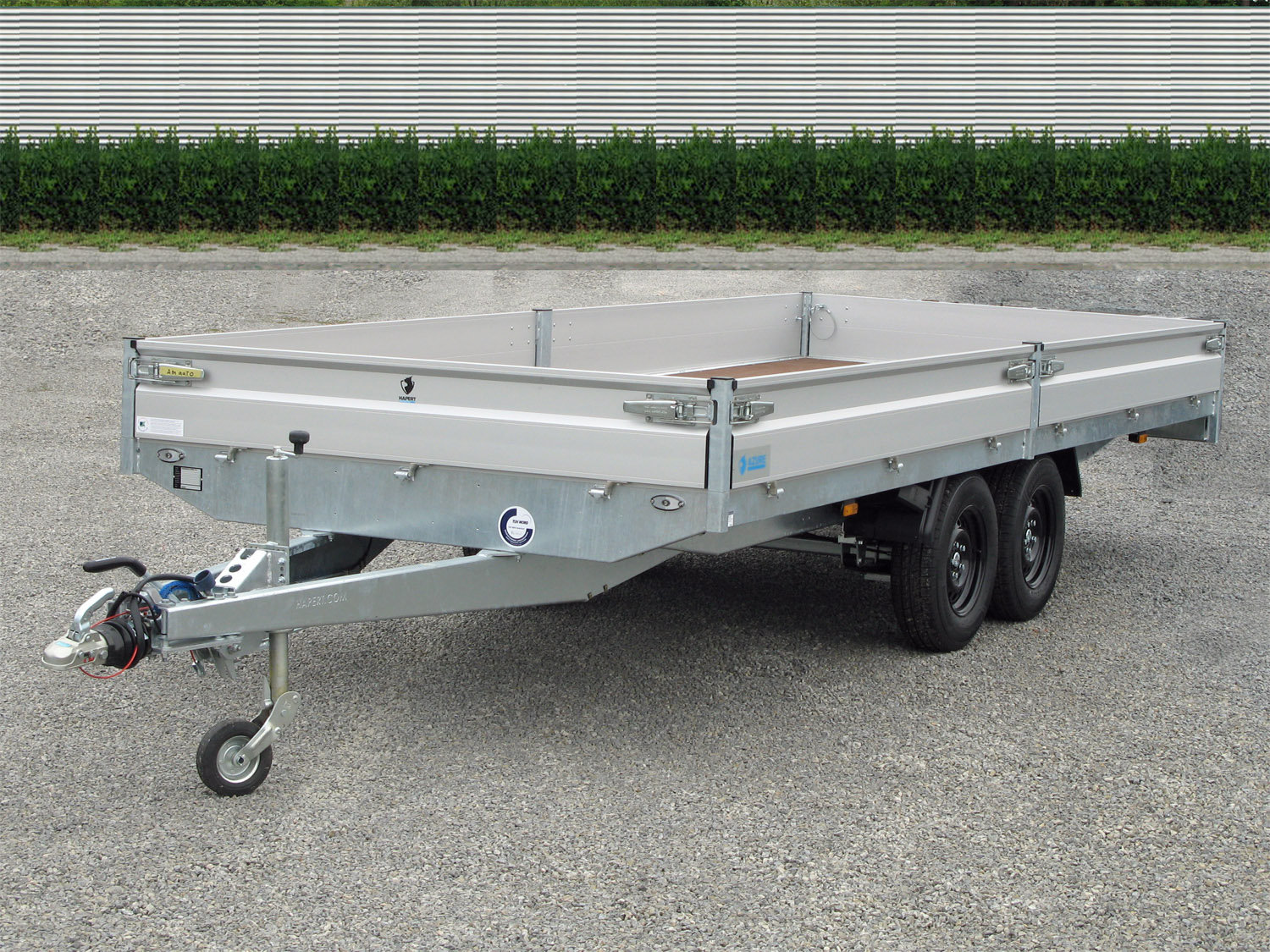 Hapert Azure H-2 – 3500 – 5050 x 2000 Parabelfederung – Niedriges Fahrwerk